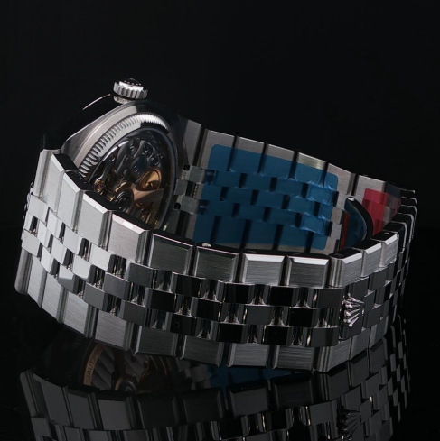 Rolex Land-Dweller