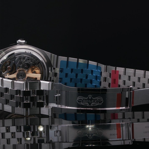 Rolex Land-Dweller